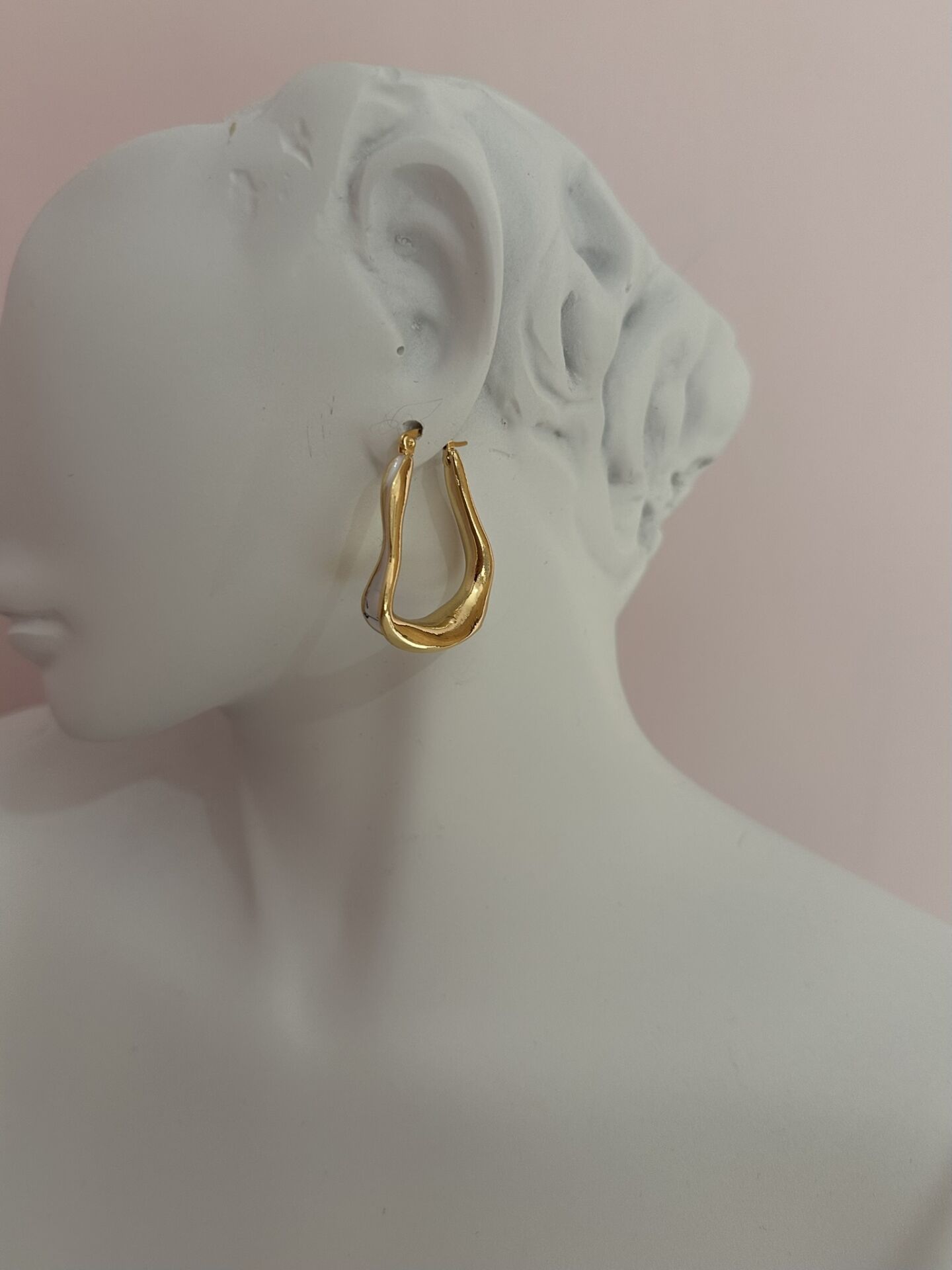 Halka Küpe Mineli Model