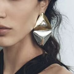 Marka Model Üçgen İki Renkli Küpe