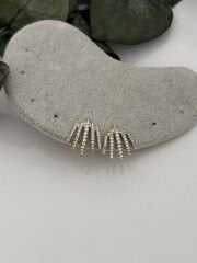 Çoklu Görünümlü Çelik Küpe