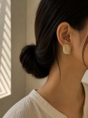 Gold Kare Plaka Model Taşlı Küpe