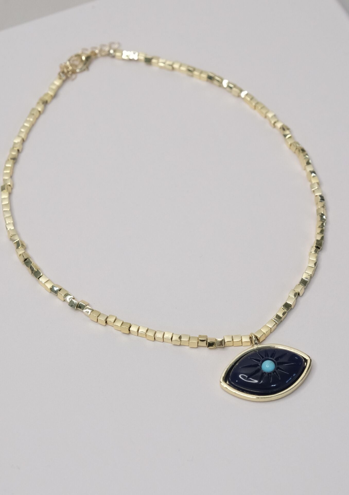 Lacivert Göz Model Gold Kolye