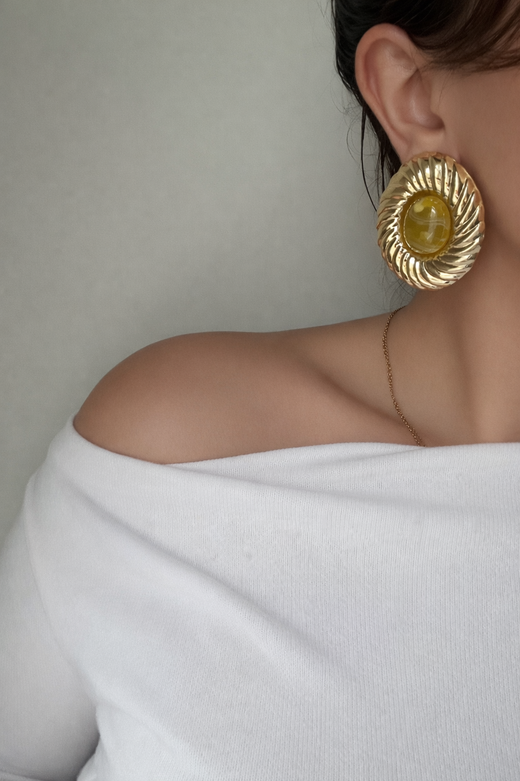Gold Doğal Taşlı Küpe